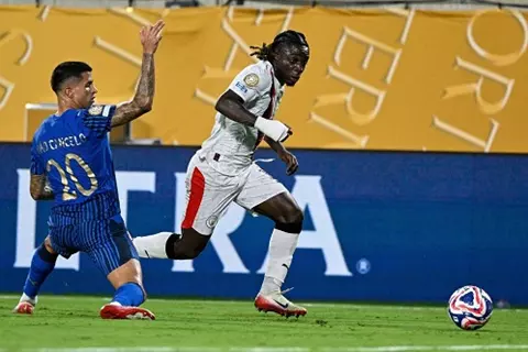 دوكو بعد الهزيمة من الهلال: لم تكن النهاية التي تمنيناها في كأس العالم للأندية